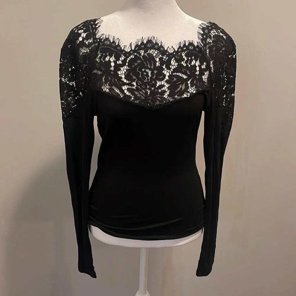 SHEIN lace accent top - Picture 1 of 4